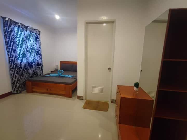 Bonsai Jacuzzi Suites Panglao Kültér fotó