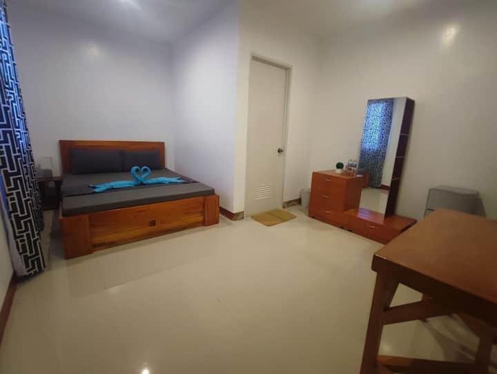 Bonsai Jacuzzi Suites Panglao Kültér fotó